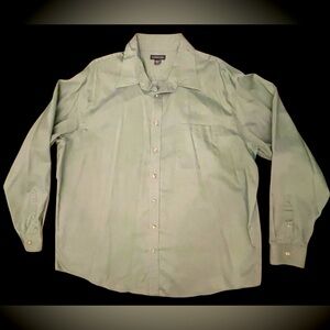 Lands' End Men's Light Green Button Down Shirt